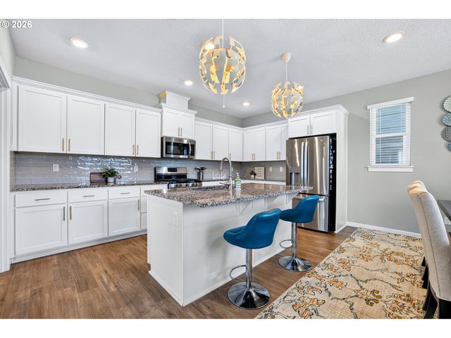 31045 Nw BROOKING St, North Plains, OR 97133