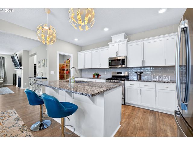 31045 Nw BROOKING St, North Plains, OR 97133