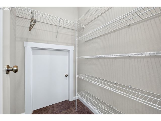 31045 Nw BROOKING St, North Plains, OR 97133