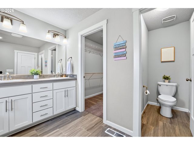 31045 Nw BROOKING St, North Plains, OR 97133