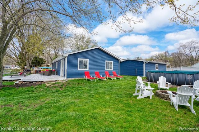 10866 Colony Road, Pinckney, MI 48169