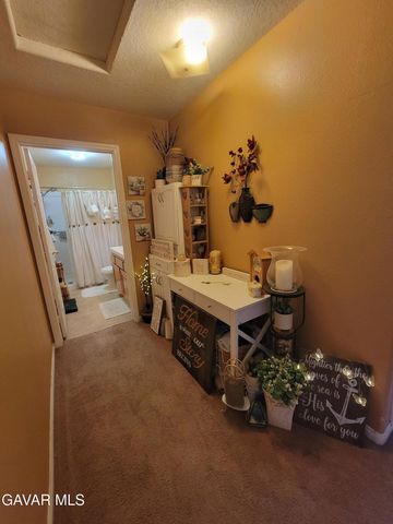 10216 E Avenue R 10, Littlerock, CA 93543