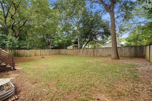 2744 Craigie Avenue, Decatur, GA 30030