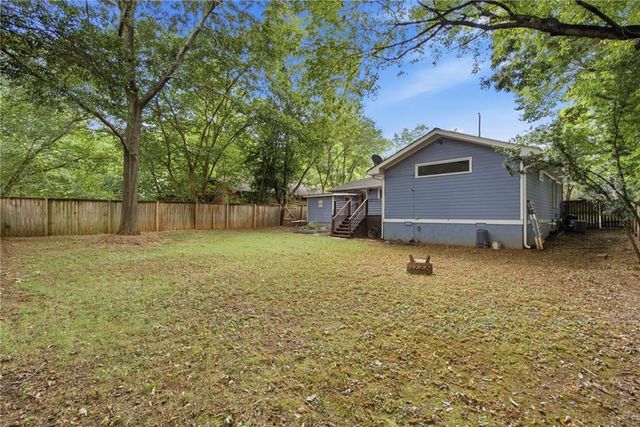2744 Craigie Avenue, Decatur, GA 30030
