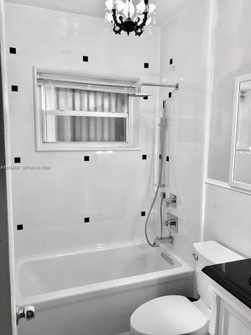 2140 NE 180th St, North Miami Beach, FL 33162