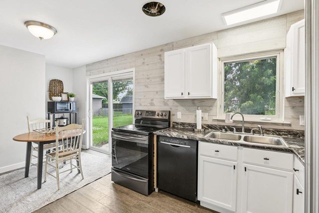 535 N Arch Street, Janesville, WI 53548