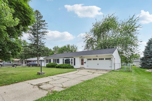 535 N Arch Street, Janesville, WI 53548