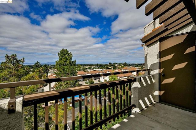 21103 Gary Dr 307D, Hayward, CA 94546