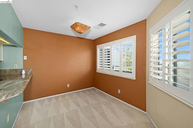 21103 Gary Dr 307D, Hayward, CA 94546