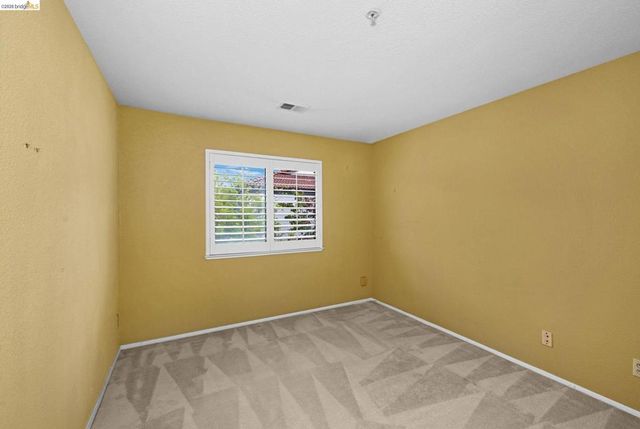 21103 Gary Dr 307D, Hayward, CA 94546