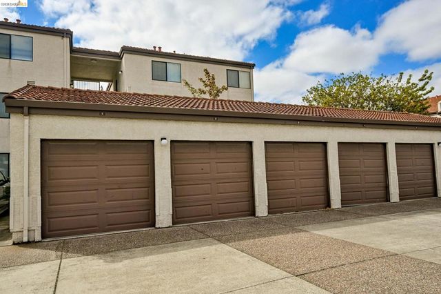 21103 Gary Dr 307D, Hayward, CA 94546