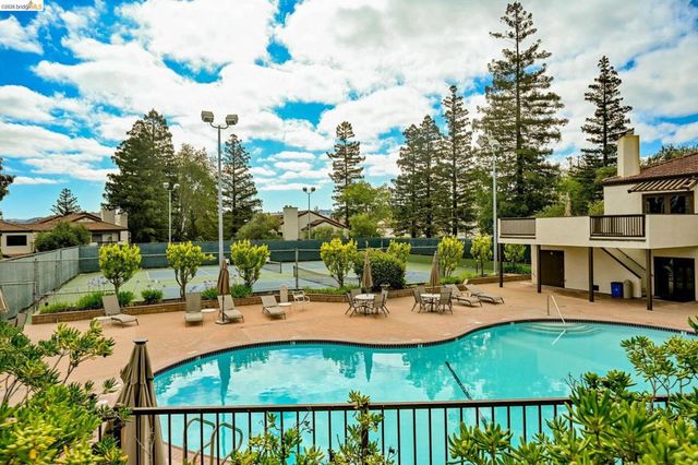 21103 Gary Dr 307D, Hayward, CA 94546