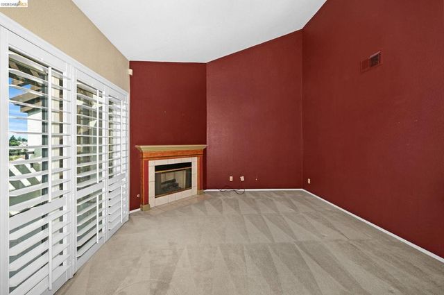 21103 Gary Dr 307D, Hayward, CA 94546