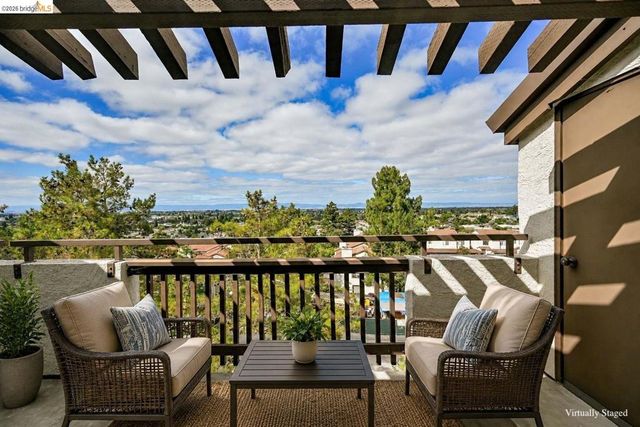21103 Gary Dr 307D, Hayward, CA 94546