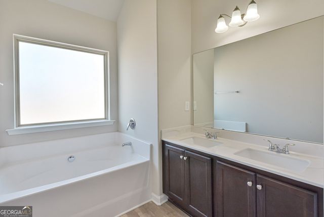 7889 Winkman Drive, Fairburn, GA 30213