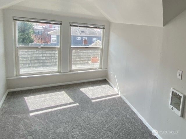 819 6th Avenue N, Seattle, WA 98109