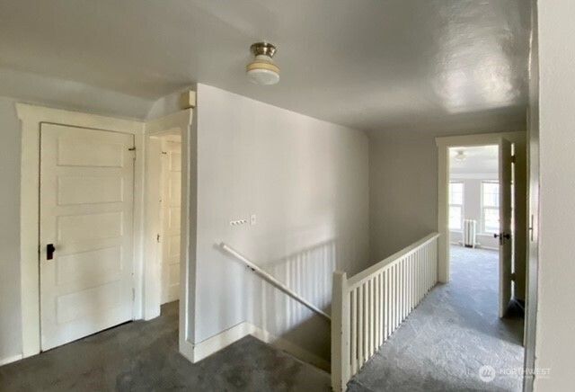 819 6th Avenue N, Seattle, WA 98109