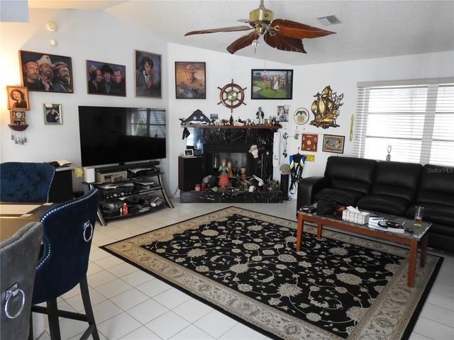 2132 PENNSYLVANIA AVENUE, Englewood, FL 34224