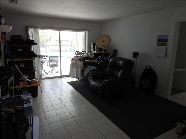 2132 PENNSYLVANIA AVENUE, Englewood, FL 34224