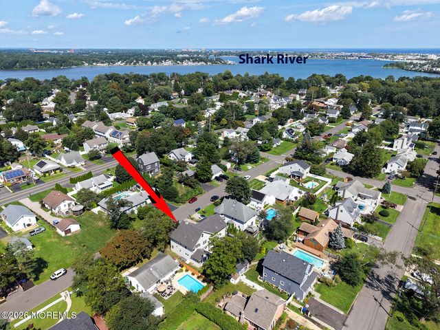 1711 Maple Street, Wall, NJ 07719
