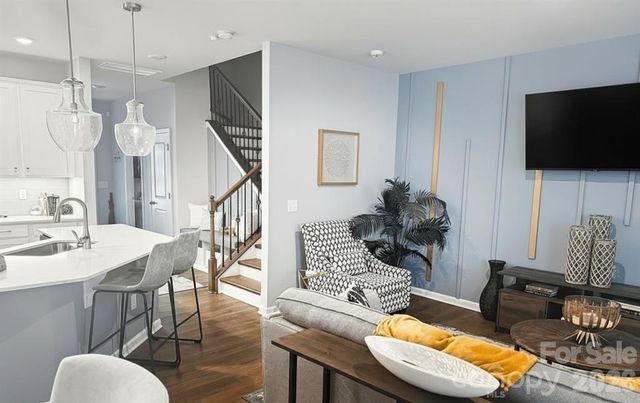 14013 Castle Nook Drive, Charlotte, NC 28273