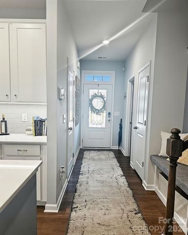 14013 Castle Nook Drive, Charlotte, NC 28273