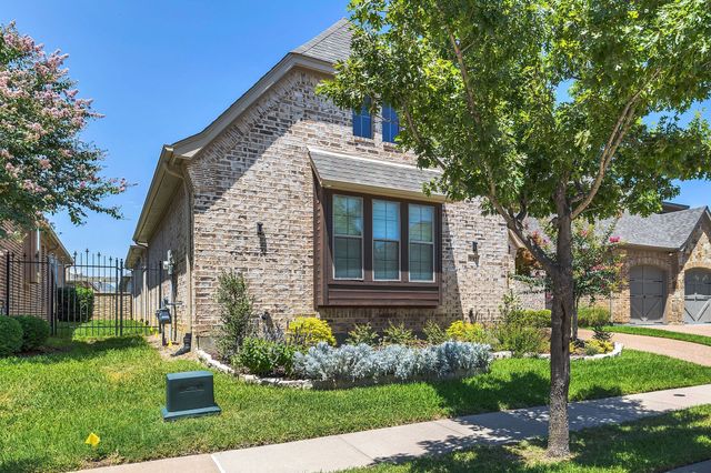 737 Silver Lake Drive, Keller, TX 76248