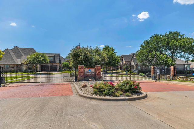 737 Silver Lake Drive, Keller, TX 76248