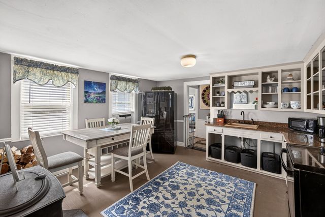 20 Liberty Street, Sandwich, MA 02563