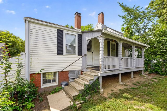 20 Liberty Street, Sandwich, MA 02563