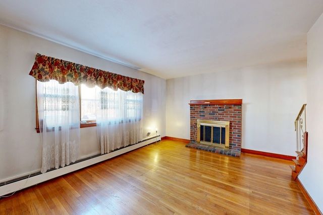 61 Fawndale Rd, Boston, MA 02131