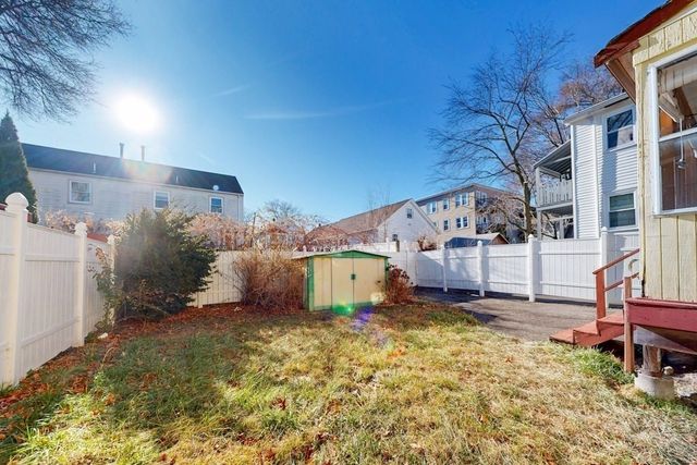 61 Fawndale Rd, Boston, MA 02131