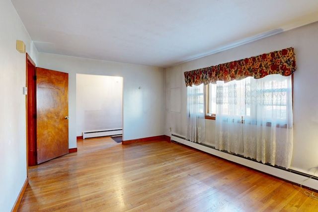 61 Fawndale Rd, Boston, MA 02131