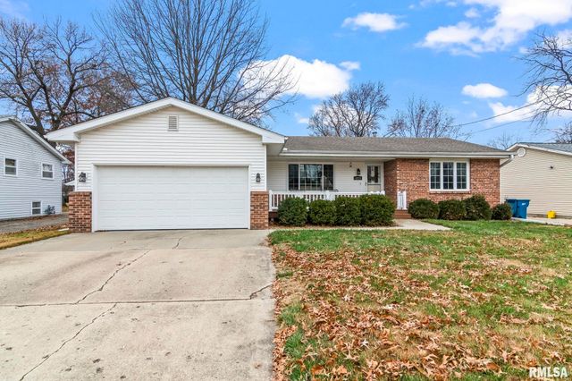 3223 WEST Street, Springfield, IL 62707