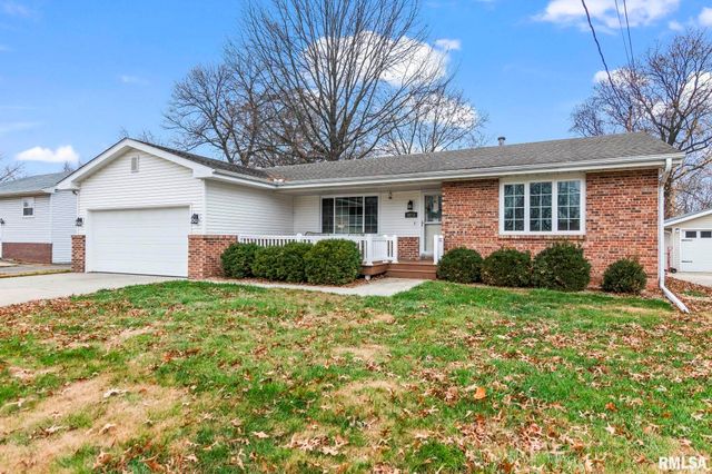 3223 WEST Street, Springfield, IL 62707