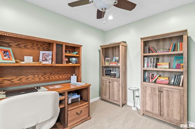 3223 WEST Street, Springfield, IL 62707