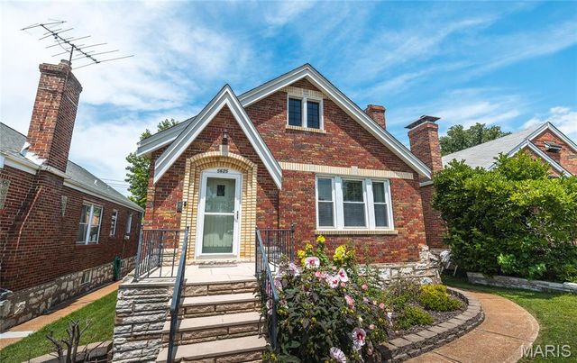 5625 Tholozan Avenue, St Louis, MO 63109