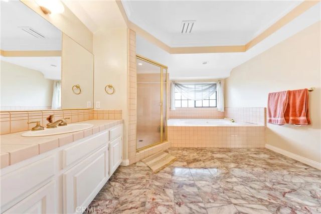 2 Linda Rae Way, Arcadia, CA 91006