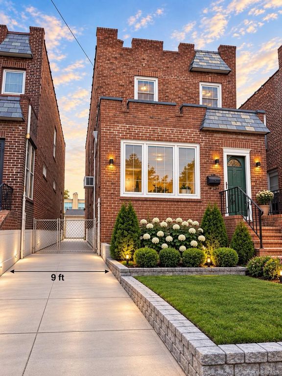 2918 200th Street, Bayside, NY 11360 — exterior