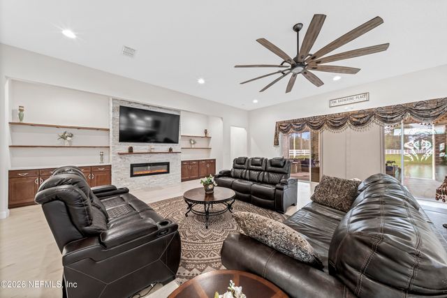 10177 FAIR HILL Court, Jacksonville, FL 32219
