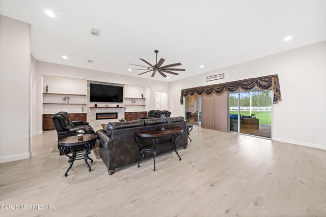 10177 FAIR HILL Court, Jacksonville, FL 32219