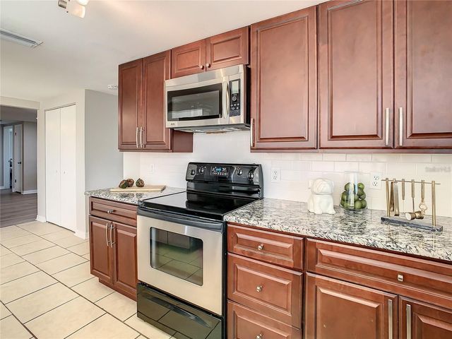 11705 MEREDITH LANE, Port Richey, FL 34668