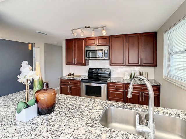 11705 MEREDITH LANE, Port Richey, FL 34668