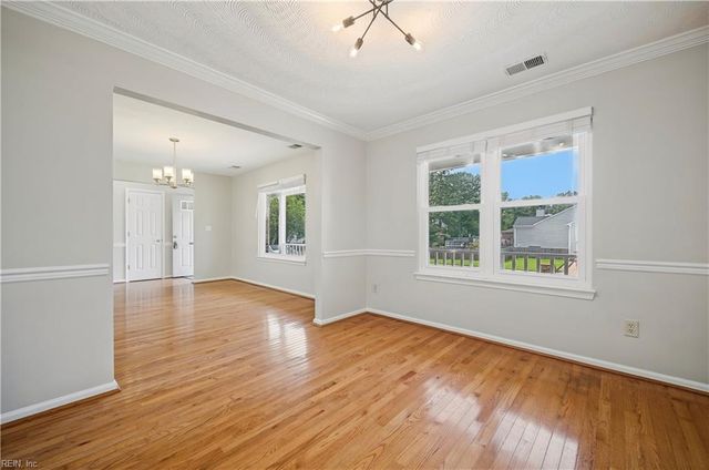 701 Sundance Arch, Chesapeake, VA 23322