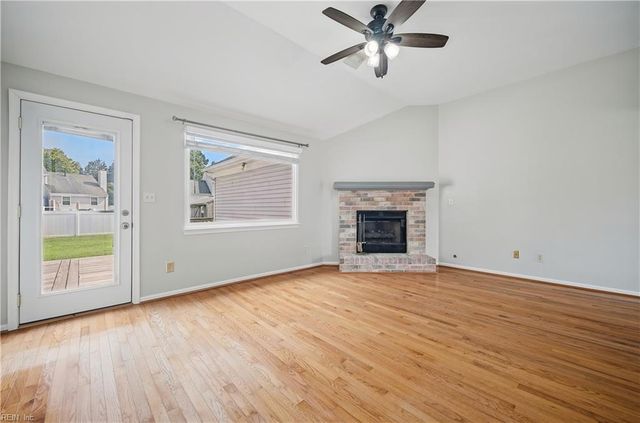 701 Sundance Arch, Chesapeake, VA 23322
