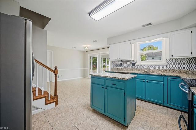 701 Sundance Arch, Chesapeake, VA 23322