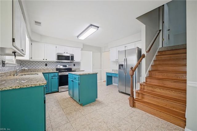 701 Sundance Arch, Chesapeake, VA 23322