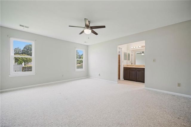 701 Sundance Arch, Chesapeake, VA 23322