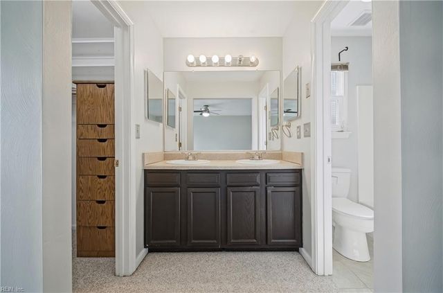 701 Sundance Arch, Chesapeake, VA 23322
