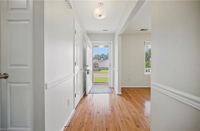 701 Sundance Arch, Chesapeake, VA 23322